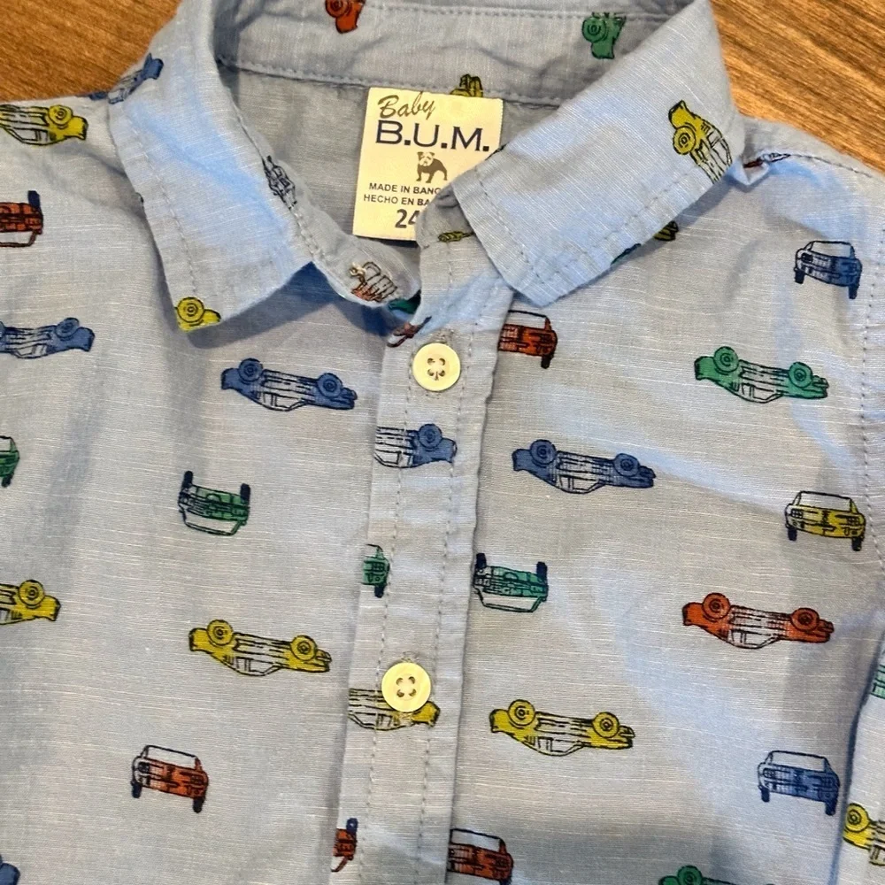 Bundle of 2 toddler boys blue button down collared shirts size 24 months